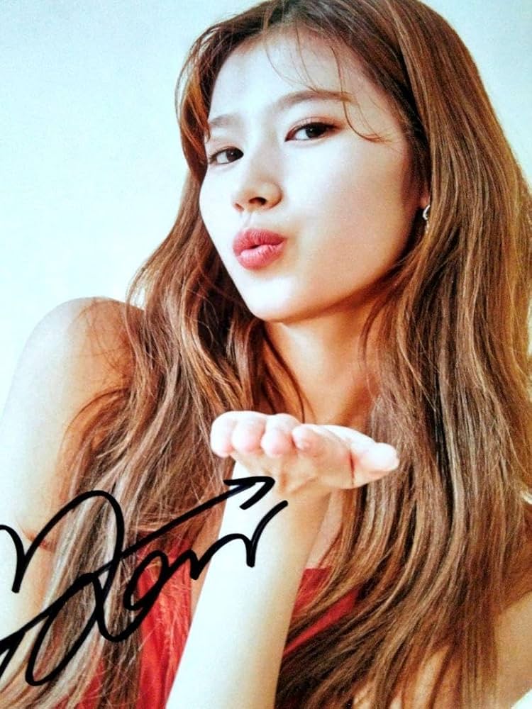 Amazon.co.jp: サナ直筆サイン入り超大型写真…SANA…TWICE‥③